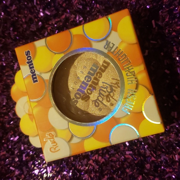 🌟HP🌟🧚♀️Rude Cosmetics x Mentos Citrus Fresh Highlighter NWT - Picture 5 of 6